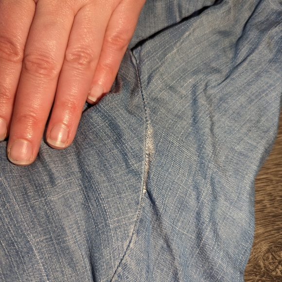 Banana Republic Jean Button-Up - Picture 2 of 4